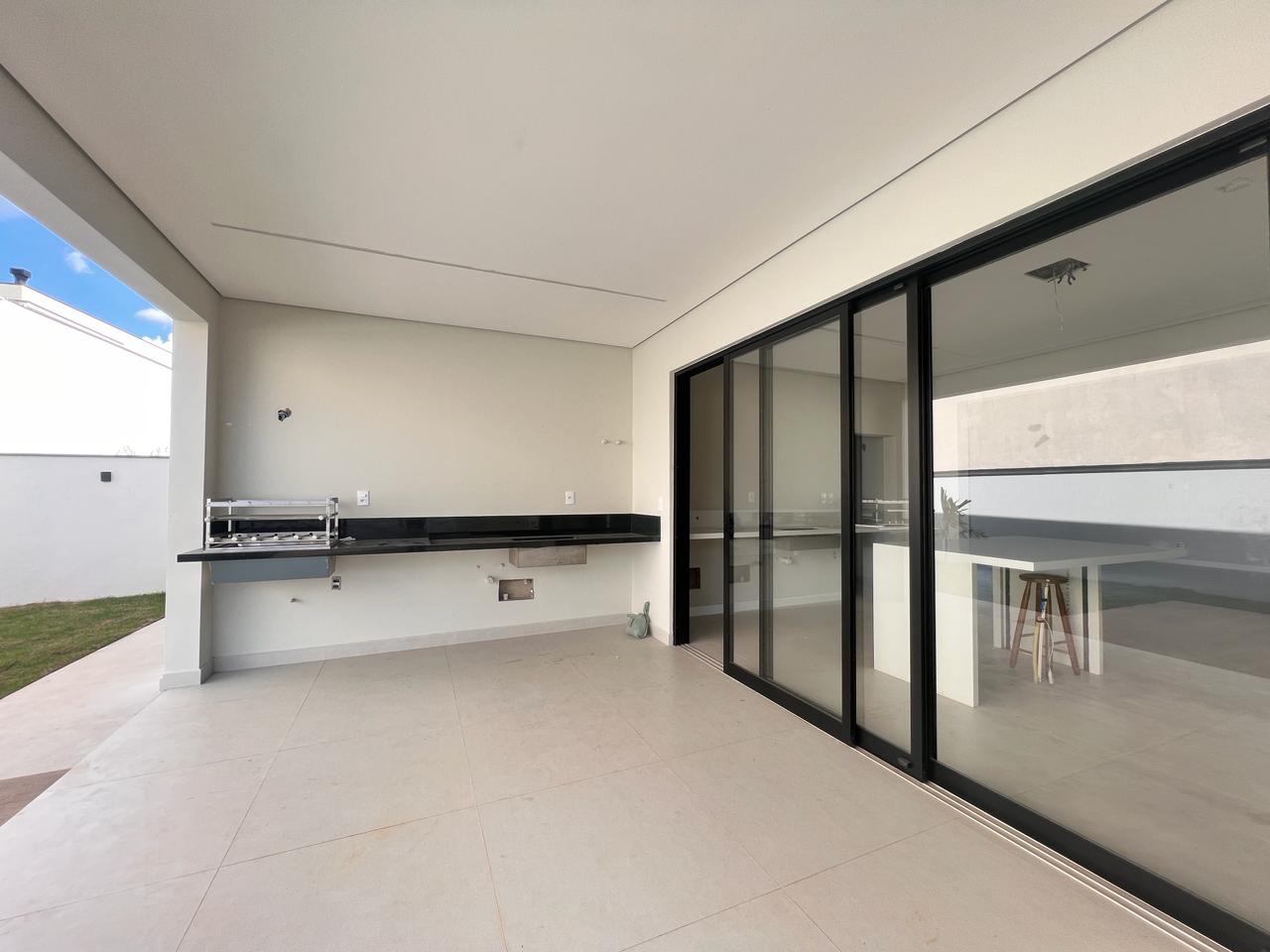 Casa com 3 dormit&oacute;rios &agrave; venda, 294 m&sup2; - Alphaville Nova Esplanada III - Votorantim SP Alameda Nova Zelândia Votorantim - 