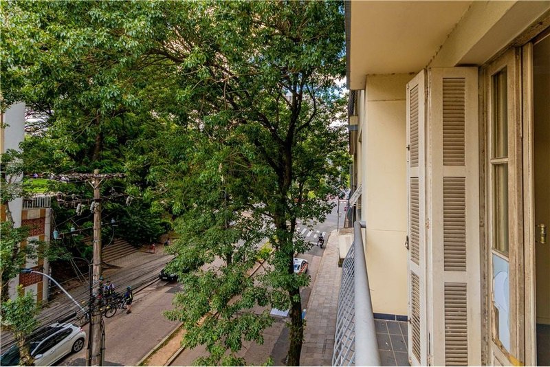 Apartamento de 133m² com 3 dormitórios na Av. Des. André da Rocha Desembargador André da Rocha Porto Alegre - 
