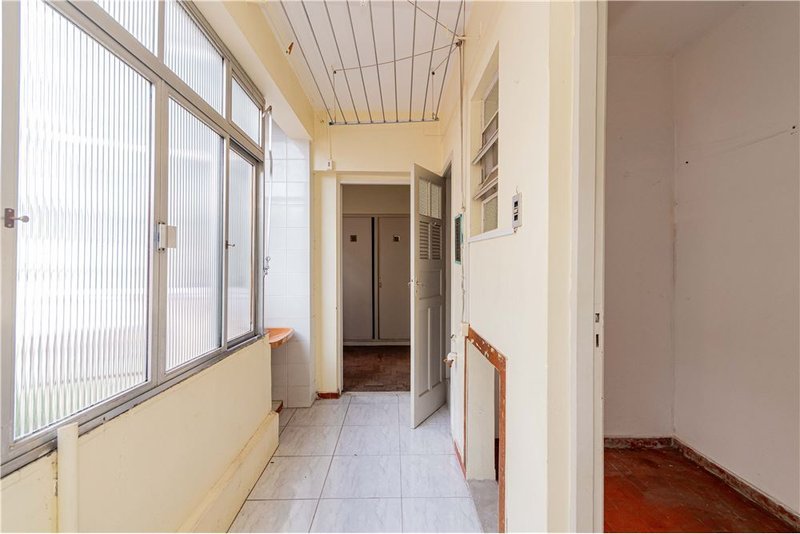 Apartamento de 133m² com 3 dormitórios na Av. Des. André da Rocha Desembargador André da Rocha Porto Alegre - 