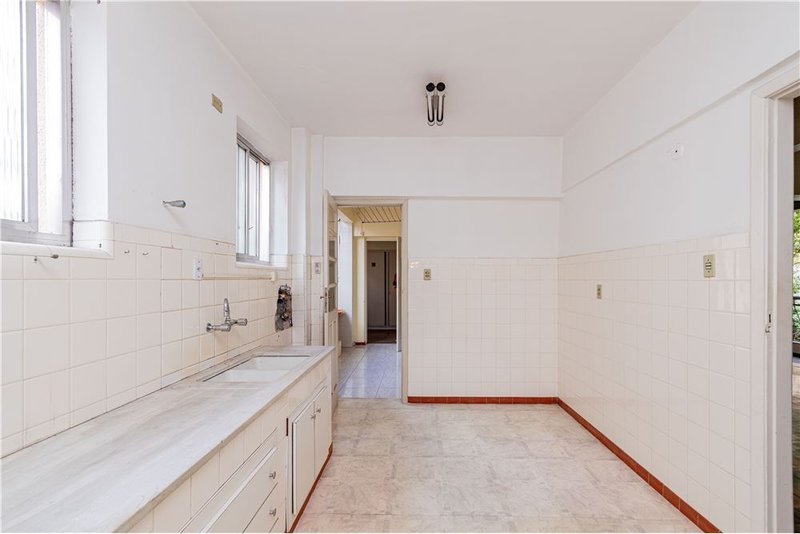 Apartamento de 133m² com 3 dormitórios na Av. Des. André da Rocha Desembargador André da Rocha Porto Alegre - 
