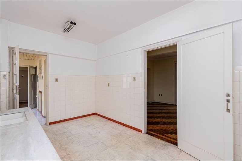 Apartamento de 133m² com 3 dormitórios na Av. Des. André da Rocha Desembargador André da Rocha Porto Alegre - 