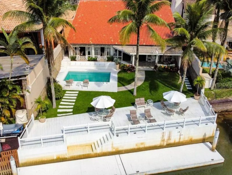 Casa com 5 dormitórios à venda, 656 m² por R$ 5.500.000,00 - Portogalo - Angra dos Reis/RJ Condomínio Portogalo Angra dos Reis - 