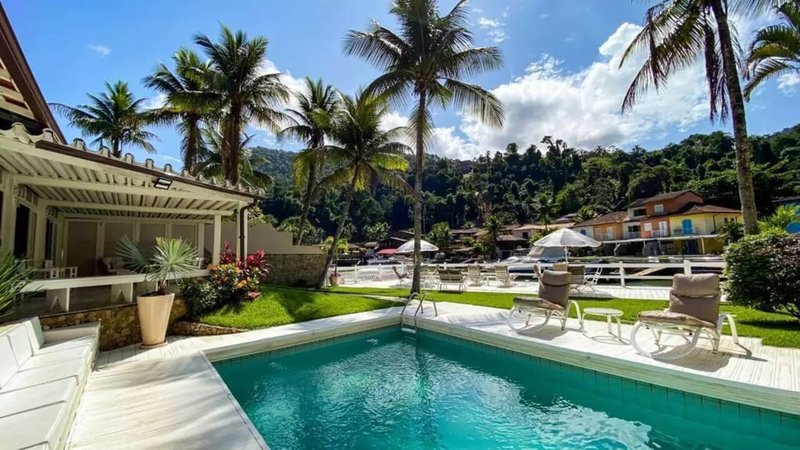 Casa com 5 dormitórios à venda, 656 m² por R$ 5.500.000,00 - Portogalo - Angra dos Reis/RJ Condomínio Portogalo Angra dos Reis - 