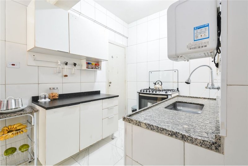 Apartamento na Bela Vista com 2 dormitórios 87m² Nove de Julho São Paulo - 