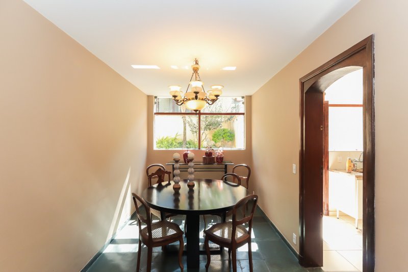 VENDA LINDA CASA – ALTO DA BOA VISTA – RUA SEM SAÍDA - Praça Antônio Guariglia Rua Alberto Hodge São Paulo - 