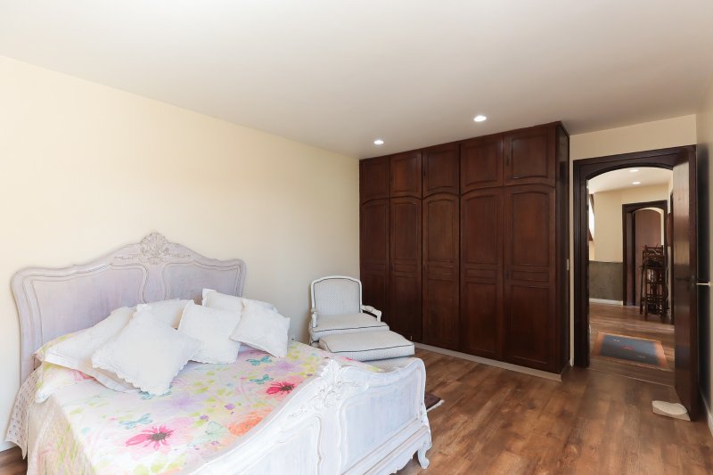 VENDA LINDA CASA – ALTO DA BOA VISTA – RUA SEM SAÍDA - Praça Antônio Guariglia Rua Alberto Hodge São Paulo - 