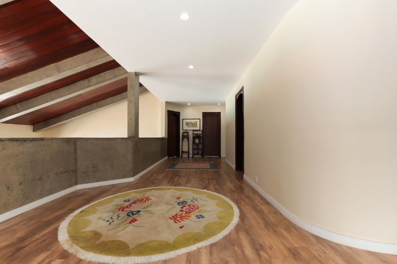 VENDA LINDA CASA – ALTO DA BOA VISTA – RUA SEM SAÍDA - Praça Antônio Guariglia Rua Alberto Hodge São Paulo - 