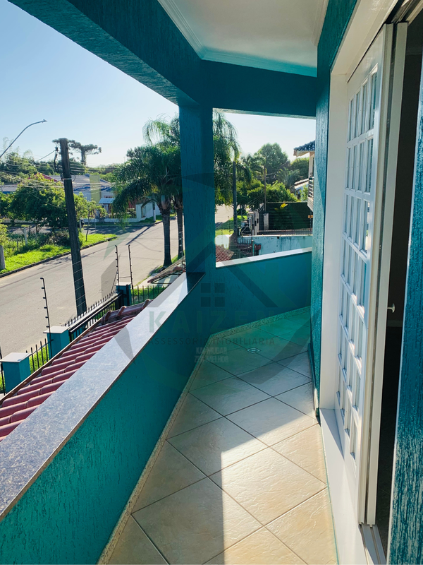 Casa com edícula e piscina á 3 min da Av Baltazar De Oliveira Garcia Rua Santo Expedito Porto Alegre - 