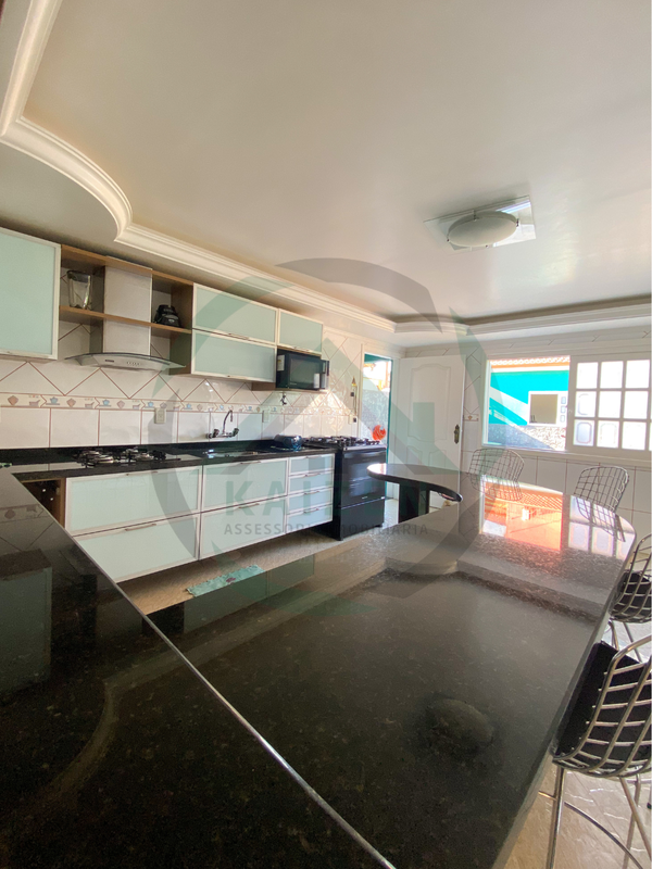 Casa com edícula e piscina á 3 min da Av Baltazar De Oliveira Garcia Rua Santo Expedito Porto Alegre - 
