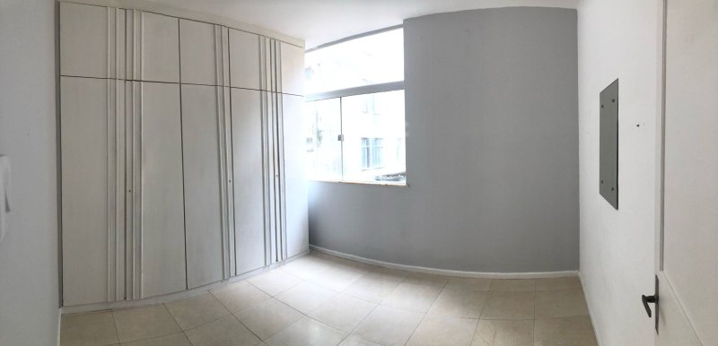 Apartamento à venda, três quartos, 120m², Barra, Salvador/BA Avenida Almirante Marques de Leão Salvador - 