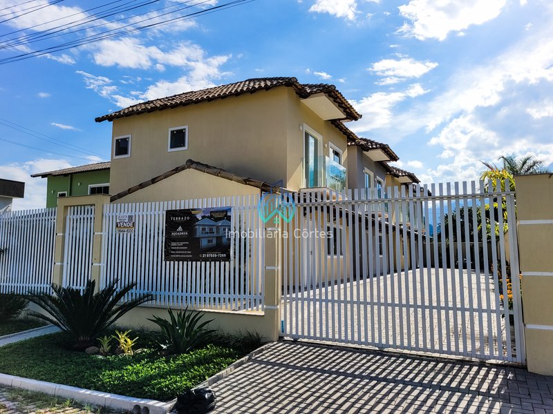 Casa em condominío, 3 quartos à venda com 110m², por R$ 450.000,00, Cotia - Guapimirim/RJ Rua Romã Guapimirim - 