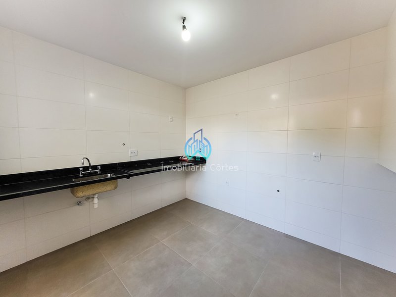Casa em condominío, 3 quartos à venda com 110m², por R$ 450.000,00, Cotia - Guapimirim/RJ Rua Romã Guapimirim - 