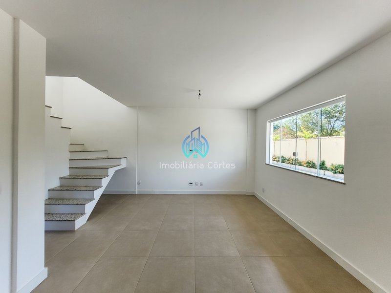 Casa em condominío, 3 quartos à venda com 110m², por R$ 450.000,00, Cotia - Guapimirim/RJ Rua Romã Guapimirim - 