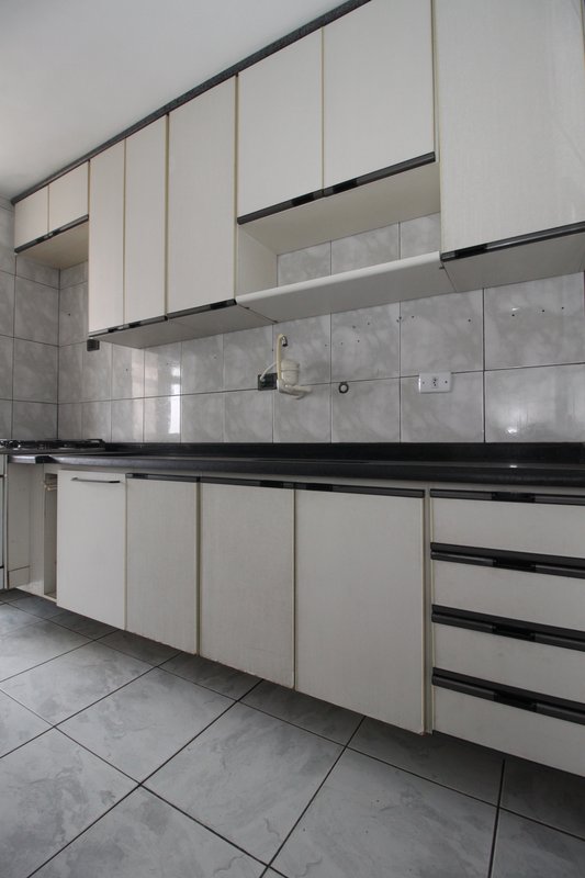Apartamento à venda com 74m², 3 dormitórios, 02 banheiros e 01 vaga de garagem Rua Vergueiro São Paulo - 