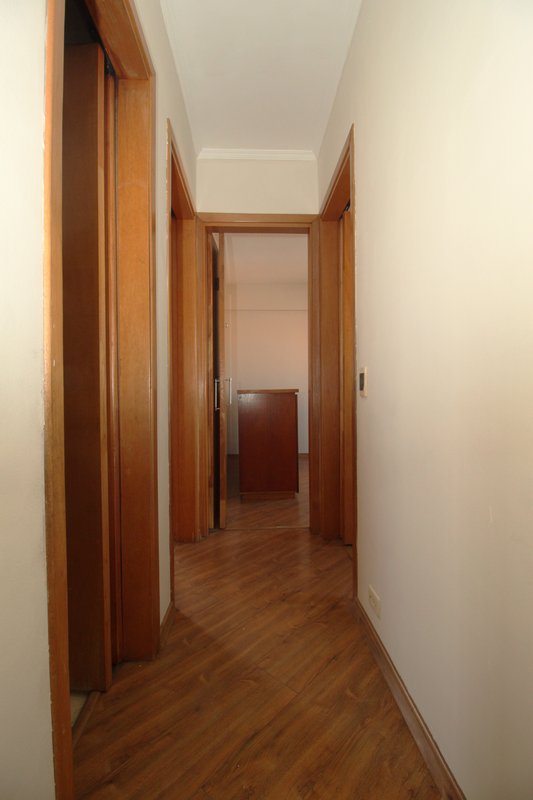 Apartamento à venda com 74m², 3 dormitórios, 02 banheiros e 01 vaga de garagem Rua Vergueiro São Paulo - 