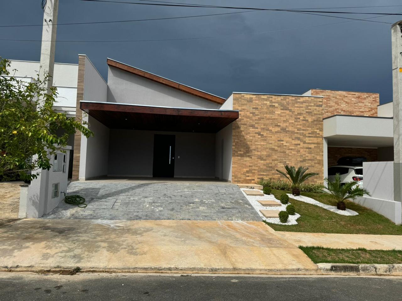 Casa com 3 dormit&oacute;rios &agrave; venda, 185 m&sup2; Condom&iacute;nio Le France - Sorocaba - SP Avenida Três de Março Sorocaba - 