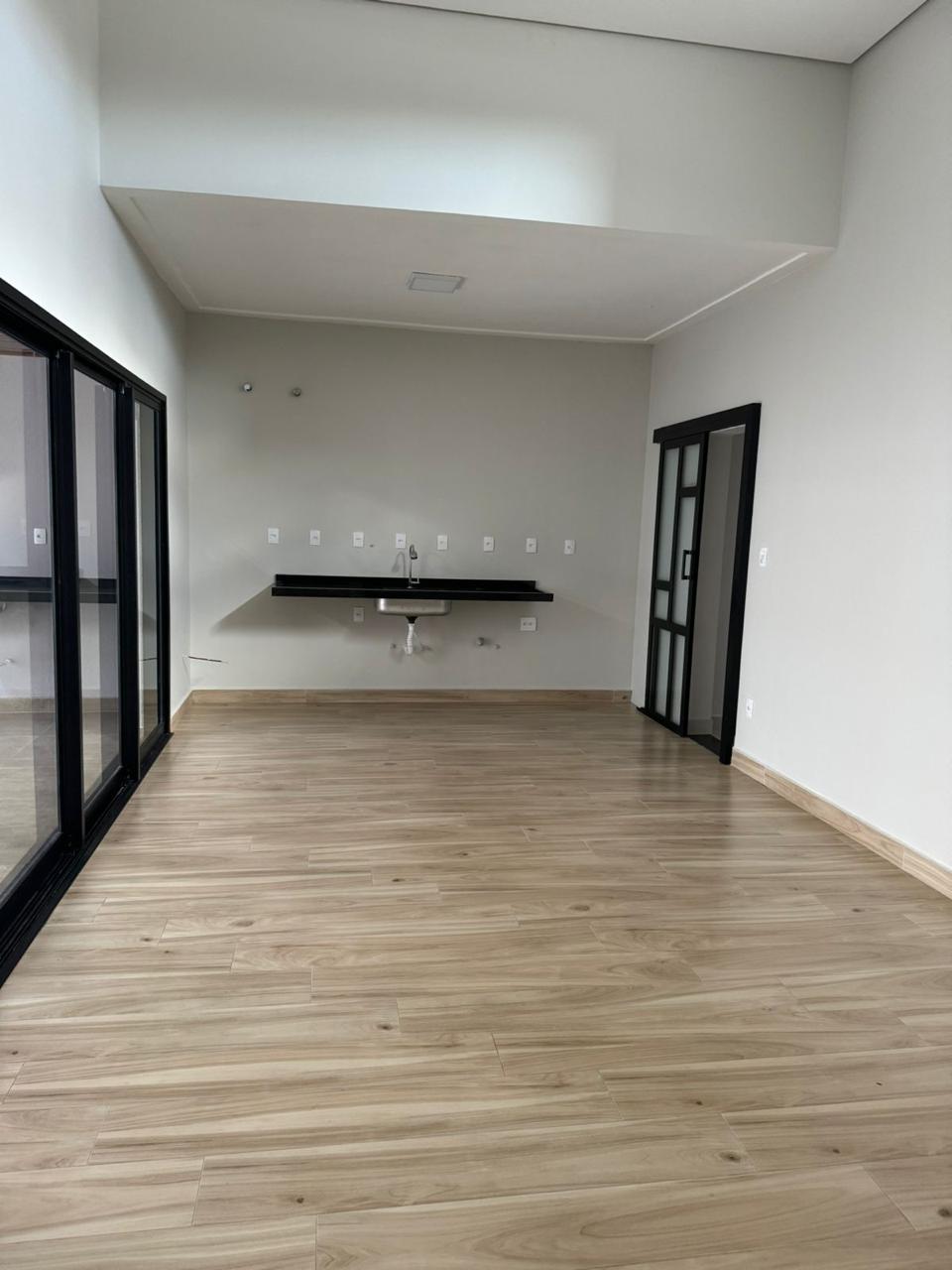 Casa com 3 dormit&oacute;rios &agrave; venda, 185 m&sup2; Condom&iacute;nio Le France - Sorocaba - SP Avenida Três de Março Sorocaba - 