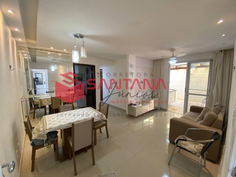 Apartamento 2/4 sendo 1 suite em Buraquinho  (INDISPONÍVEL) Rua Marta Maria de Jesus Lauro de Freitas - 