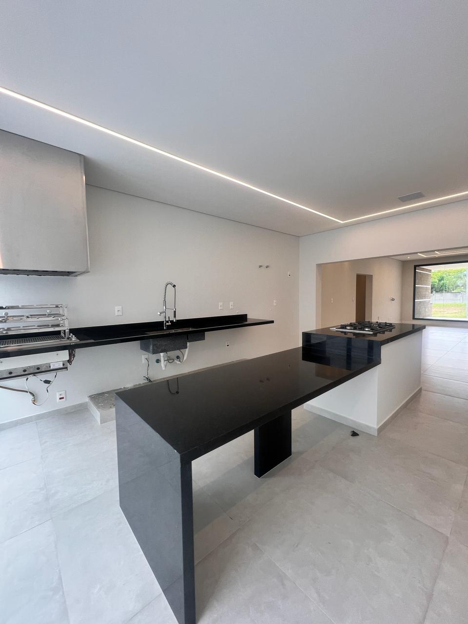 Casa com 3 dormit&oacute;rios &agrave; venda, 268 m&sup2; - Alphaville Nova Esplanada I - Votorantim SP Alameda Nova Zelândia Votorantim - 