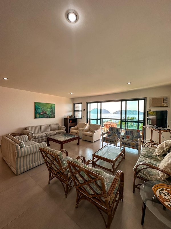 Apartamento com 4 dormitórios à venda, 159 m² por R$ 1.300.000,00 - Porto Real Resort Condomínio Porto Real Resort Mangaratiba - 