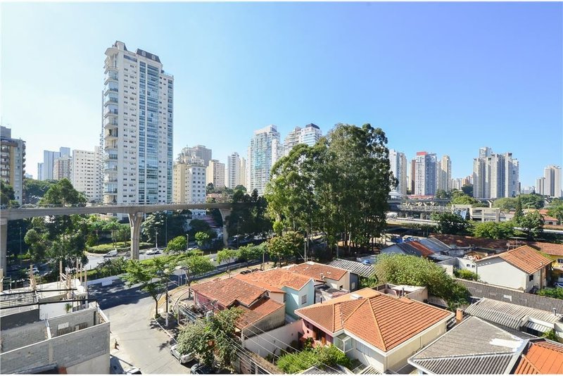 Apartamento com 3 suítes 147m² Barão do Triunfo São Paulo - 