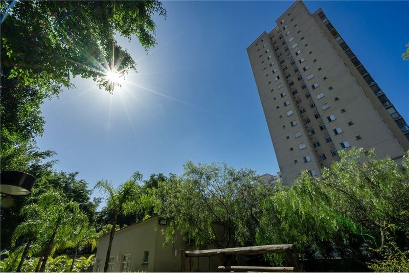 Apartamento no Ipiranga com 69m² Mil Oitocentos e Vinte e Dois São Paulo - 