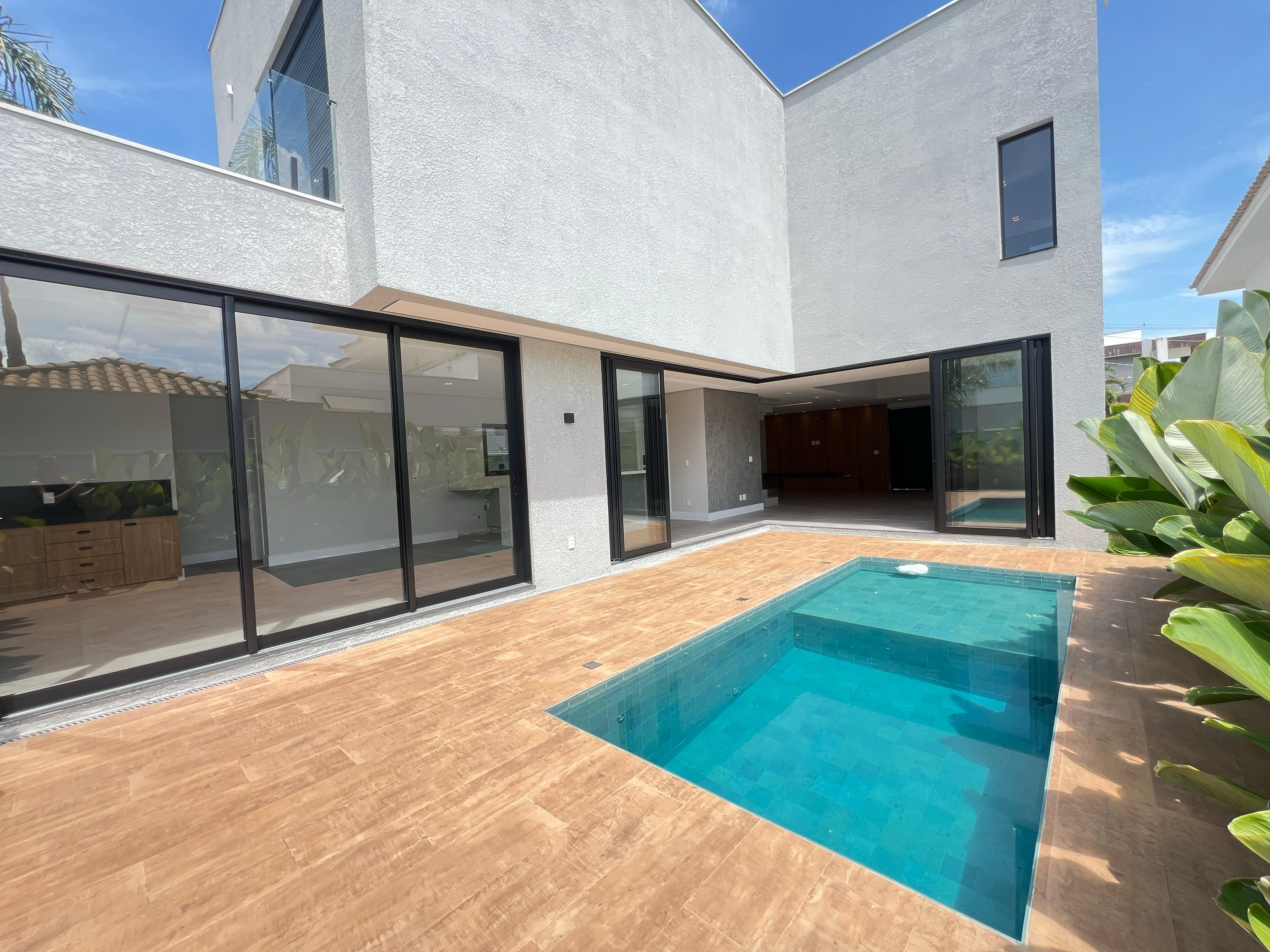 Casa com 4 dormit&oacute;rios &agrave; venda, 350 m&sup2; - Condom&iacute;nio Mont Blanc - Sorocaba - SP Rua Antônio Annunciato Sorocaba - 