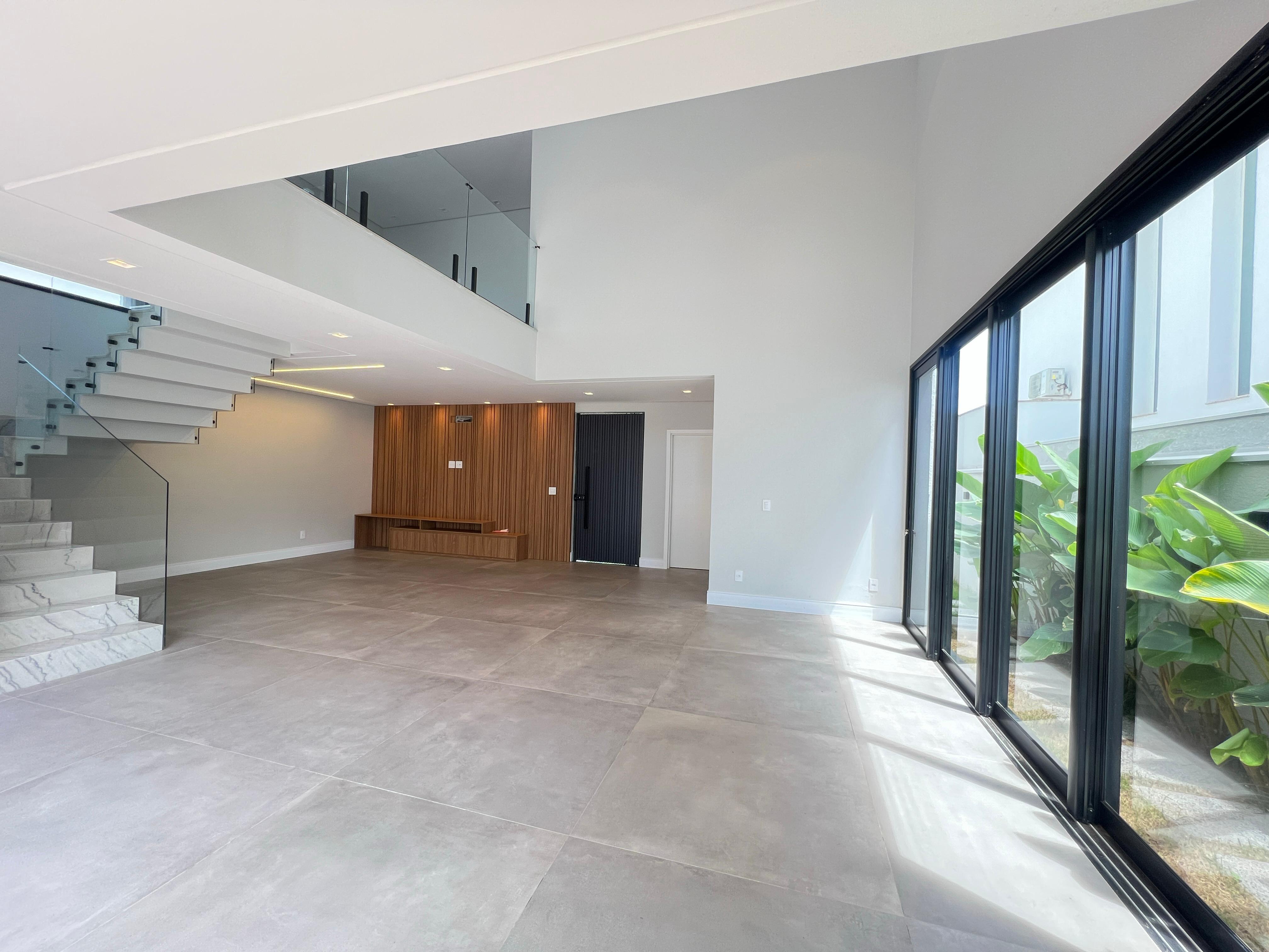 Casa com 4 dormit&oacute;rios &agrave; venda, 350 m&sup2; - Condom&iacute;nio Mont Blanc - Sorocaba - SP Rua Antônio Annunciato Sorocaba - 