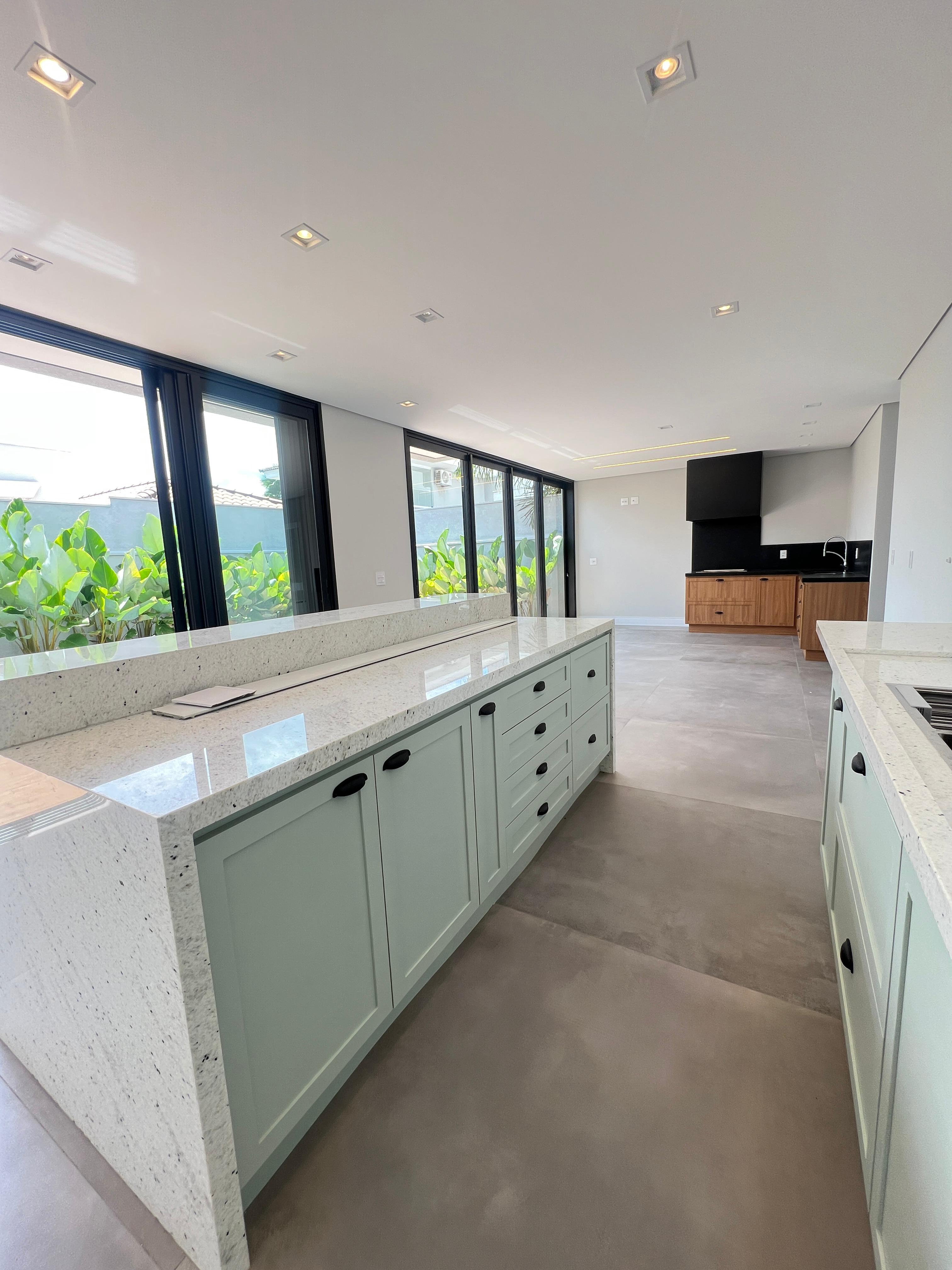 Casa com 4 dormit&oacute;rios &agrave; venda, 350 m&sup2; - Condom&iacute;nio Mont Blanc - Sorocaba - SP Rua Antônio Annunciato Sorocaba - 