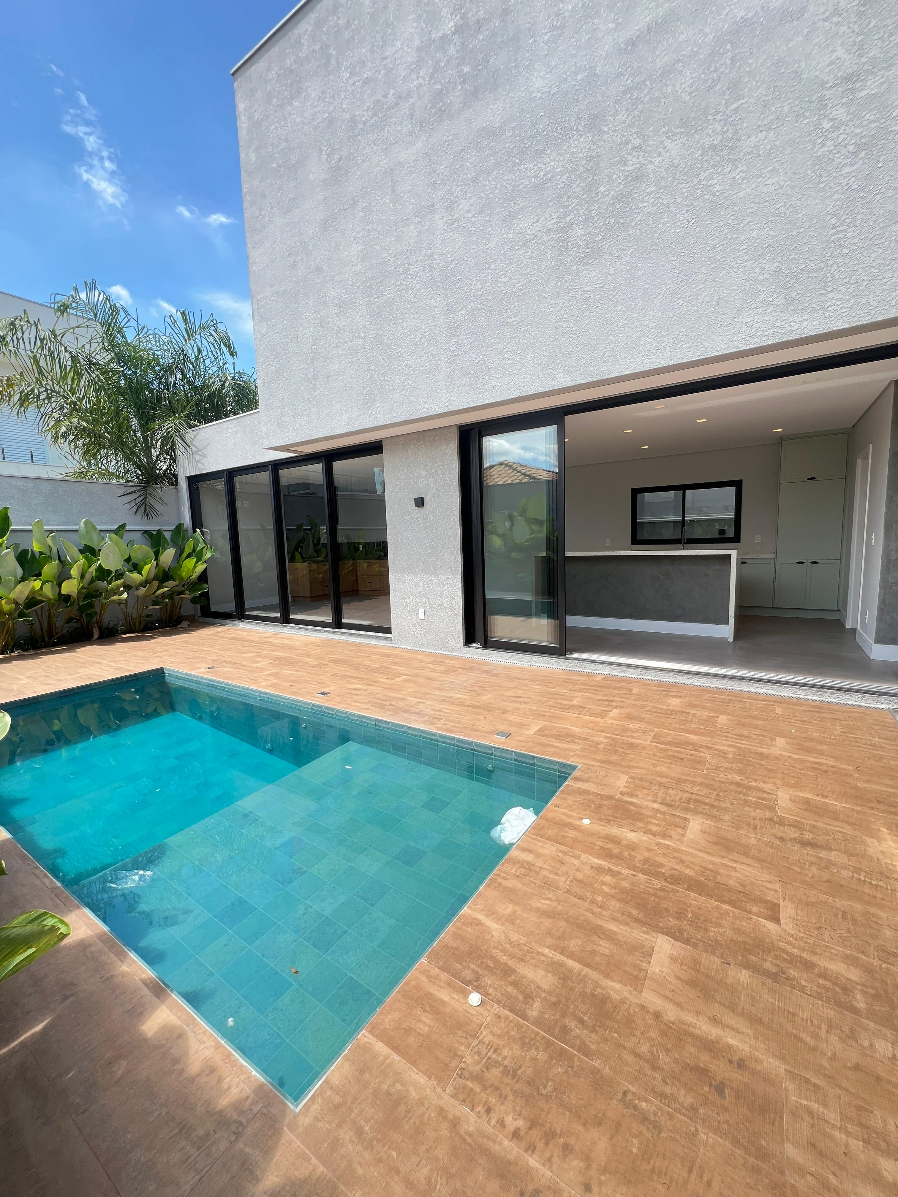 Casa com 4 dormit&oacute;rios &agrave; venda, 350 m&sup2; - Condom&iacute;nio Mont Blanc - Sorocaba - SP Rua Antônio Annunciato Sorocaba - 