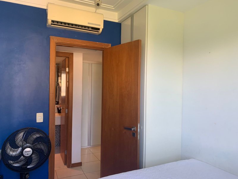 Apartamento à venda, três quartos, dependência, Armação, Salvador/BA Rua Alfredo Gomes de Oliveira Salvador - 