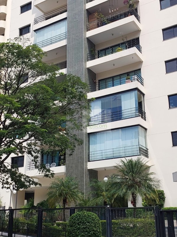 APARTAMENTO À VENDA EM MOEMA COM 3 DORMITÓRIOS Rua Tuim São Paulo - 