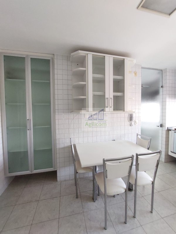 APARTAMENTO À VENDA EM MOEMA COM 3 DORMITÓRIOS Rua Tuim São Paulo - 