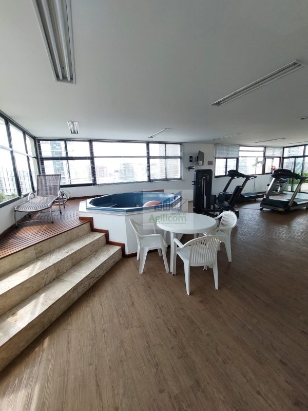 APARTAMENTO À VENDA EM MOEMA COM 3 DORMITÓRIOS Rua Tuim São Paulo - 