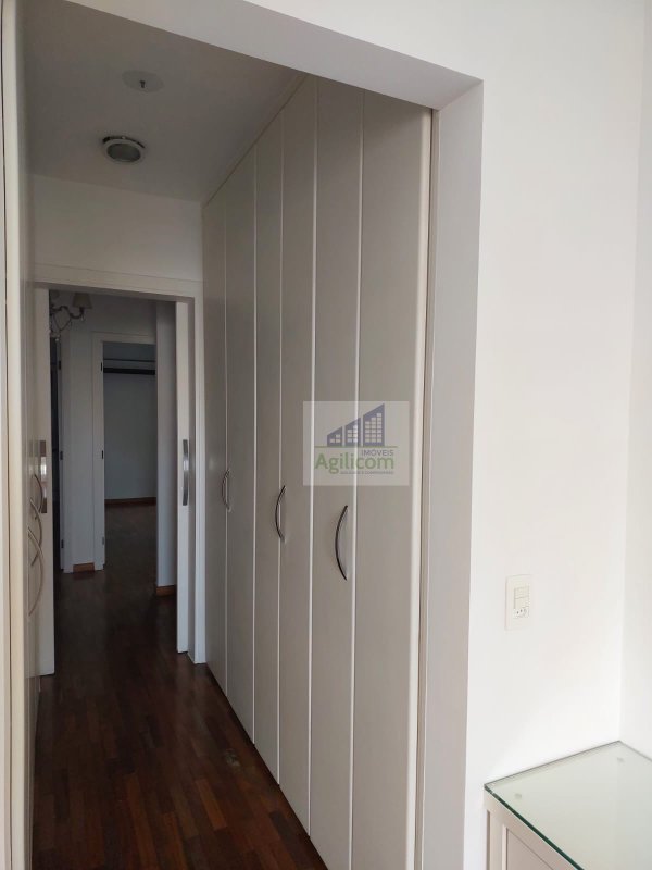 APARTAMENTO À VENDA EM MOEMA COM 3 DORMITÓRIOS Rua Tuim São Paulo - 