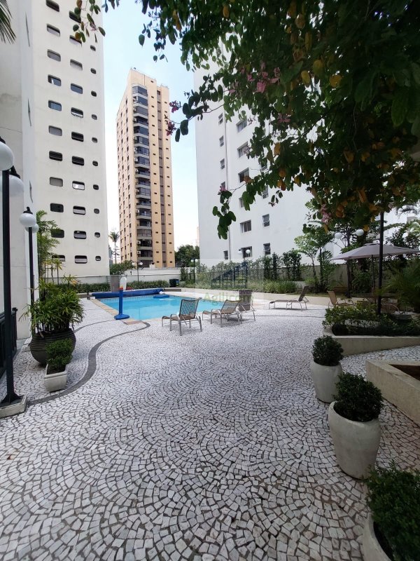 APARTAMENTO À VENDA EM MOEMA COM 3 DORMITÓRIOS Rua Tuim São Paulo - 