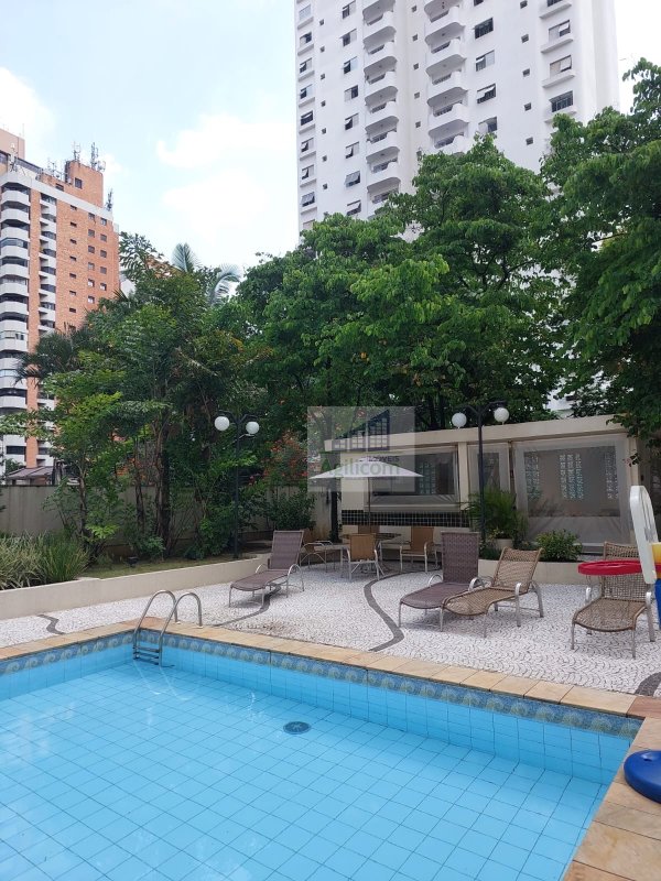 APARTAMENTO À VENDA EM MOEMA COM 3 DORMITÓRIOS Rua Tuim São Paulo - 