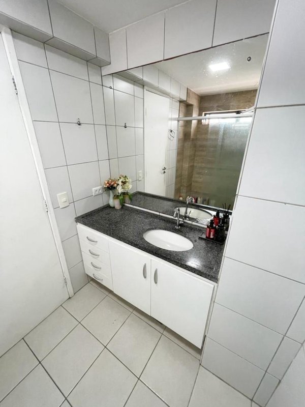 Apartamento à venda com 3 quartos sendo 2 suites com closet, 120m² por R$ 850.000,00 Rua Bernardo Vieira de Melo Jaboatão dos Guararapes - 