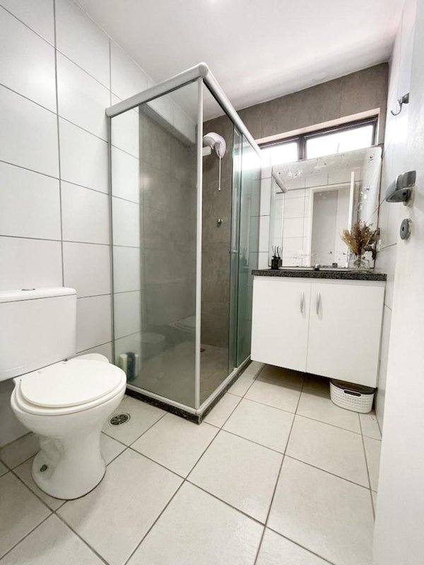 Apartamento à venda com 3 quartos sendo 2 suites com closet, 120m² por R$ 850.000,00 Rua Bernardo Vieira de Melo Jaboatão dos Guararapes - 