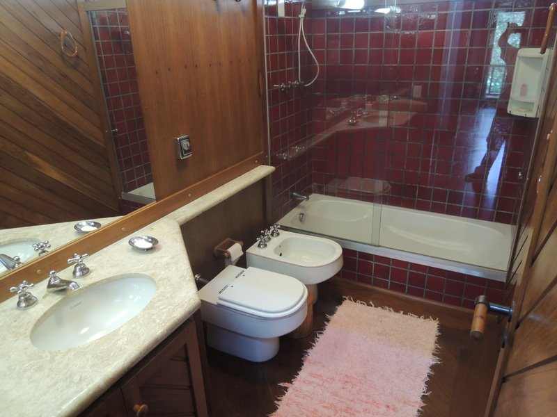Em Alphaville, Casa Residencial 3,  um jardim no paraíso Alameda Cananéia Santana de Parnaíba - 