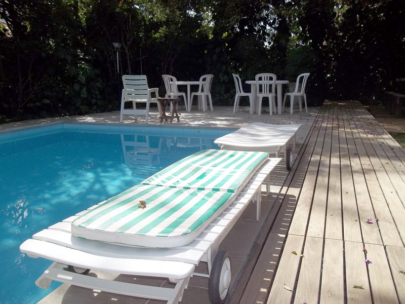 Em Alphaville, Casa Residencial 3,  um jardim no paraíso Alameda Cananéia Santana de Parnaíba - 