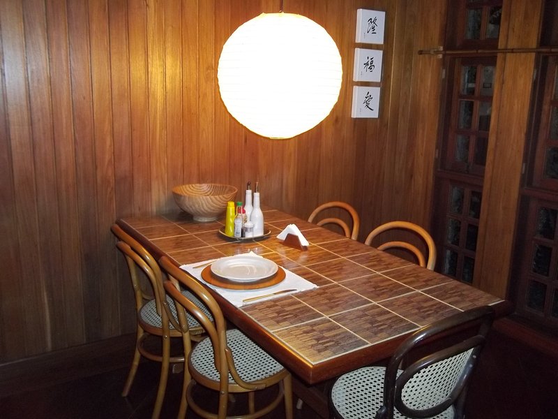 Em Alphaville, Casa Residencial 3,  um jardim no paraíso Alameda Cananéia Santana de Parnaíba - 