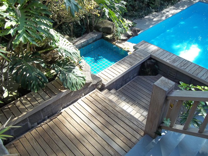Em Alphaville, Casa Residencial 3,  um jardim no paraíso Alameda Cananéia Santana de Parnaíba - 