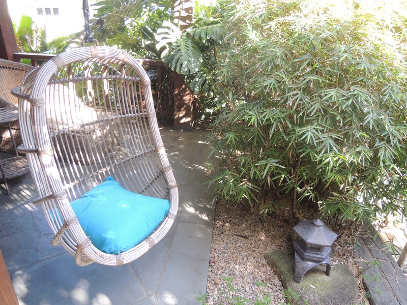 Em Alphaville, Casa Residencial 3,  um jardim no paraíso Alameda Cananéia Santana de Parnaíba - 