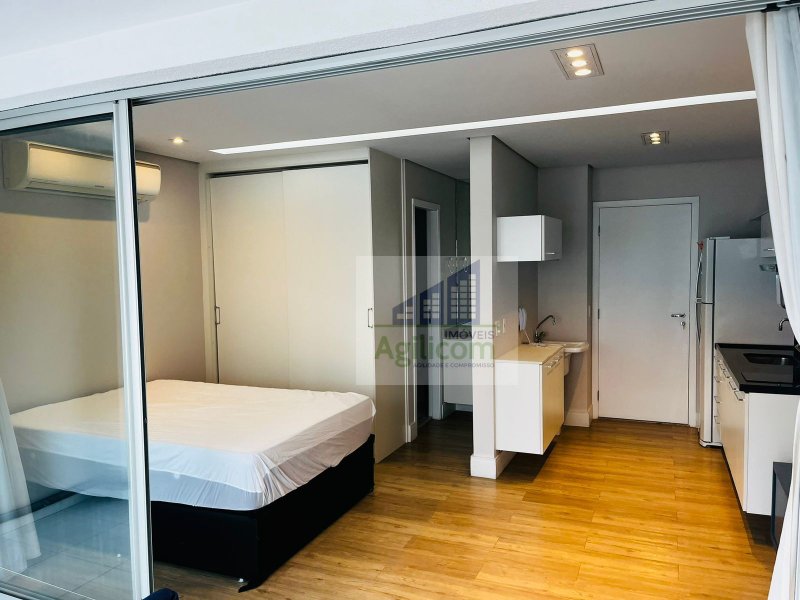 STUDIO PARA LOCAÇÃO NO BROOKLIN COM 39m2 e 1 VAGA Rua Guararapes São Paulo - 