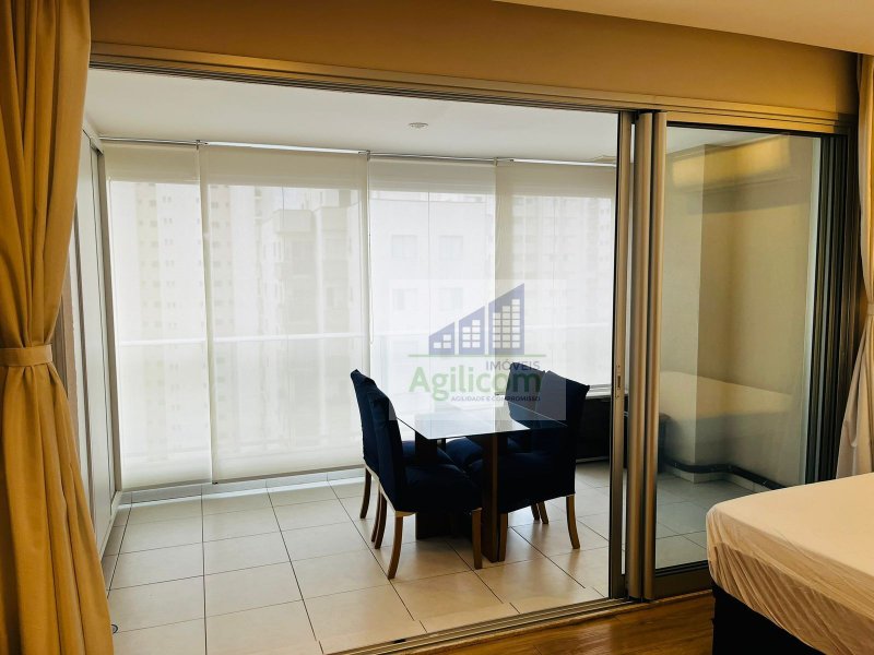 STUDIO PARA LOCAÇÃO NO BROOKLIN COM 39m2 e 1 VAGA Rua Guararapes São Paulo - 