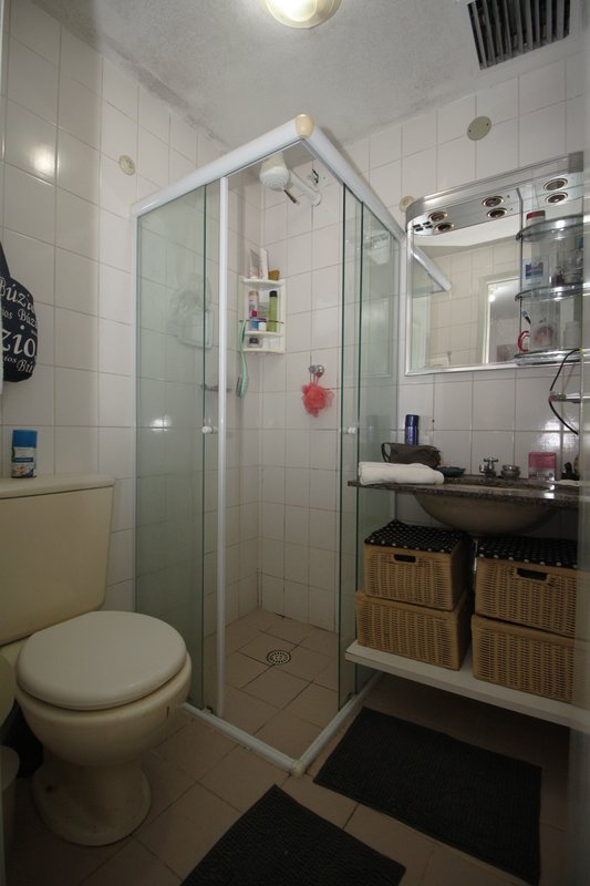 Apartamento à venda com 60m², 2 quartos e 1 vaga Rua Vergueiro São Paulo - 
