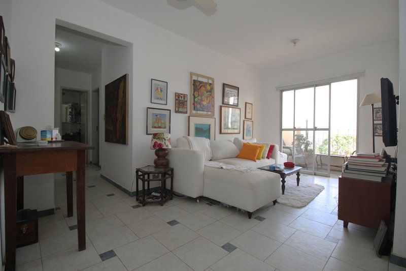 Apartamento à venda com 60m², 2 quartos e 1 vaga Rua Vergueiro São Paulo - 