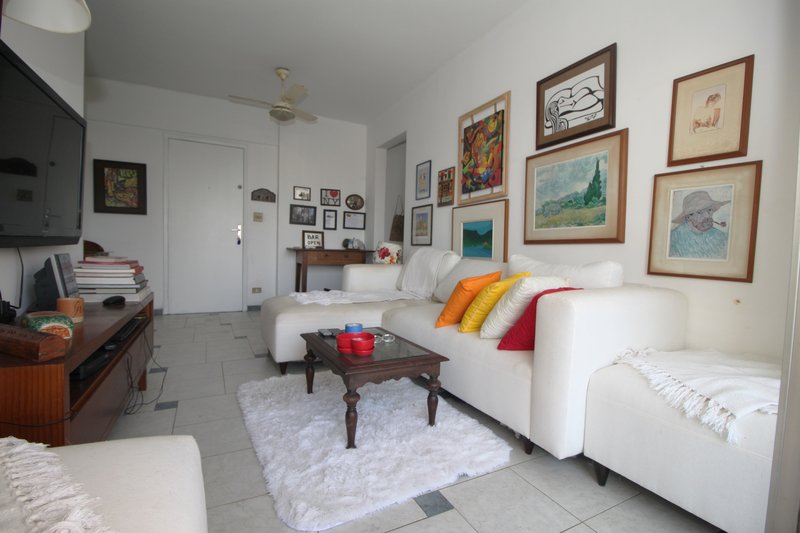 Apartamento à venda com 60m², 2 quartos e 1 vaga Rua Vergueiro São Paulo - 