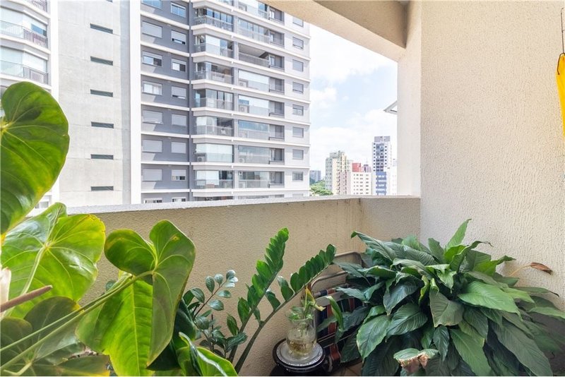 Apartamento com 63m² Ibirajá São Paulo - 